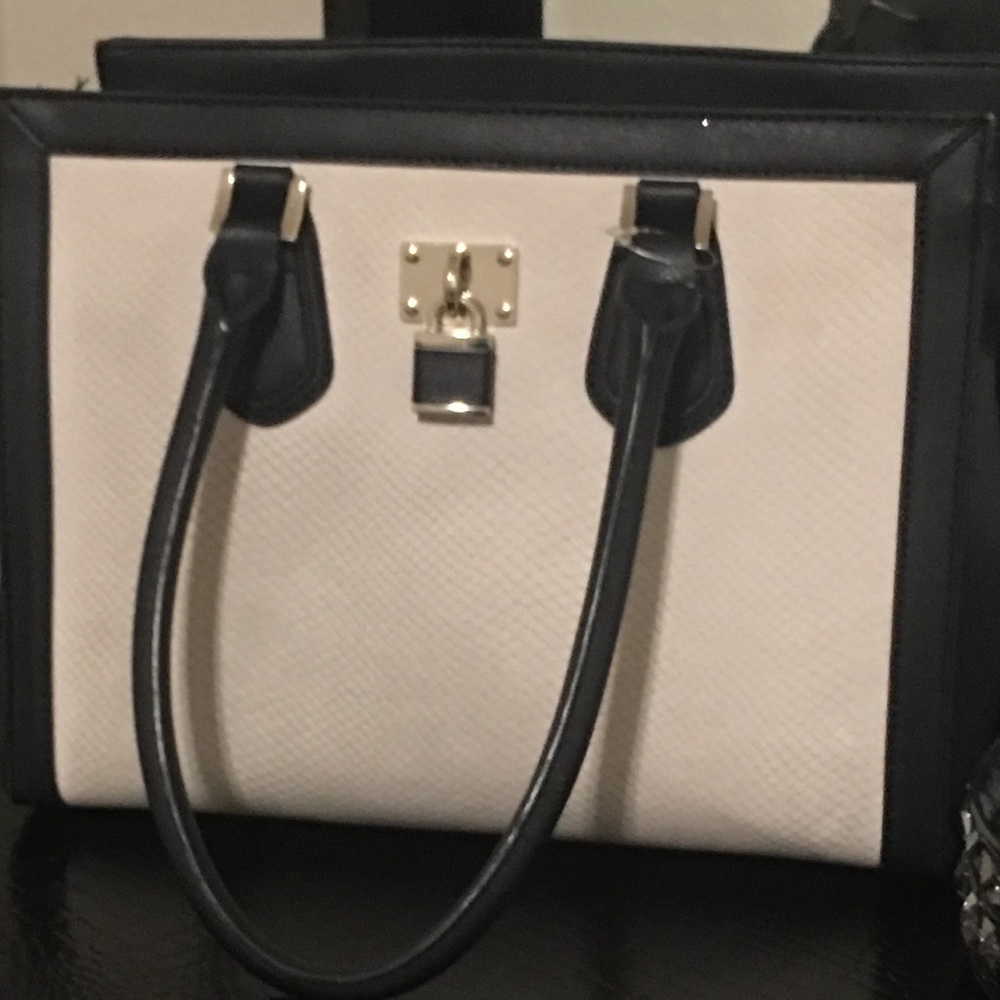 Gently used color bock purse